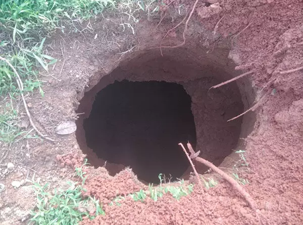 ಉಡುಪಿ: ಹಾವಂಜೆ ಪರಿಸರದಲ್ಲಿ ಪತ್ತೆಯಾಗಿರುವುದು ಬೃಹತ್ ಶಿಲಾಯುಗದ ಗುಹಾ ಸಮಾಧಿ! ಉಡುಪಿ: ಹಾವಂಜೆ ಪರಿಸರದಲ್ಲಿ ಪತ್ತೆಯಾಗಿರುವುದು ಬೃಹತ್ ಶಿಲಾಯುಗದ ಗುಹಾ ಸಮಾಧಿ!