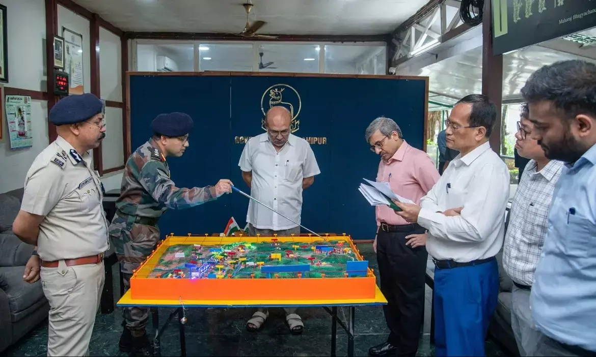 70 ಕಿಮೀ ಉದ್ದದ ಭಾರತ-ಮಯನ್ಮಾರ್ ಗಡಿ ಬೇಲಿ ನಿರ್ಮಾಣದ ಕುರಿತು ಸಭೆ: ಇದು ತುರ್ತು ಅಗತ್ಯ ಎಂದ ಮಣಿಪುರ ಸಿಎಂ