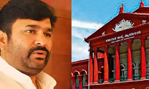 ಧಾರವಾಡ ಪ್ರವೇಶಕ್ಕೆ ಶಾಸಕ ವಿನಯ್ ಕುಲಕರ್ಣಿಗೆ ಅನುಮತಿ ನಿರಾಕರಿಸಿದ ಹೈಕೋರ್ಟ್