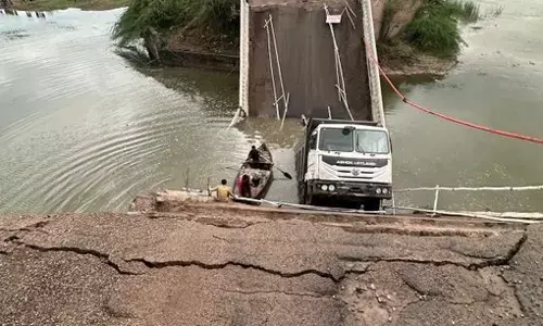 ಗುಜರಾತ್: ಸೇತುವೆ ಕುಸಿತ, 10 ಮಂದಿ ನೀರು ಪಾಲು