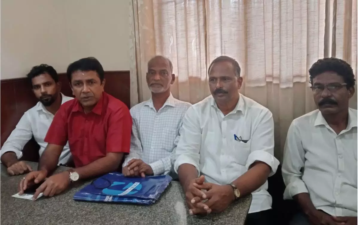 ಸೆ.26ರಂದು ರಮಾನಾಥ ರೈಯವರಿಗೆ ಹುಟ್ಟೂರ ಗೌರವಾರ್ಪಣೆ ಸೆ.26ರಂದು ರಮಾನಾಥ ರೈಯವರಿಗೆ ಹುಟ್ಟೂರ ಗೌರವಾರ್ಪಣೆ