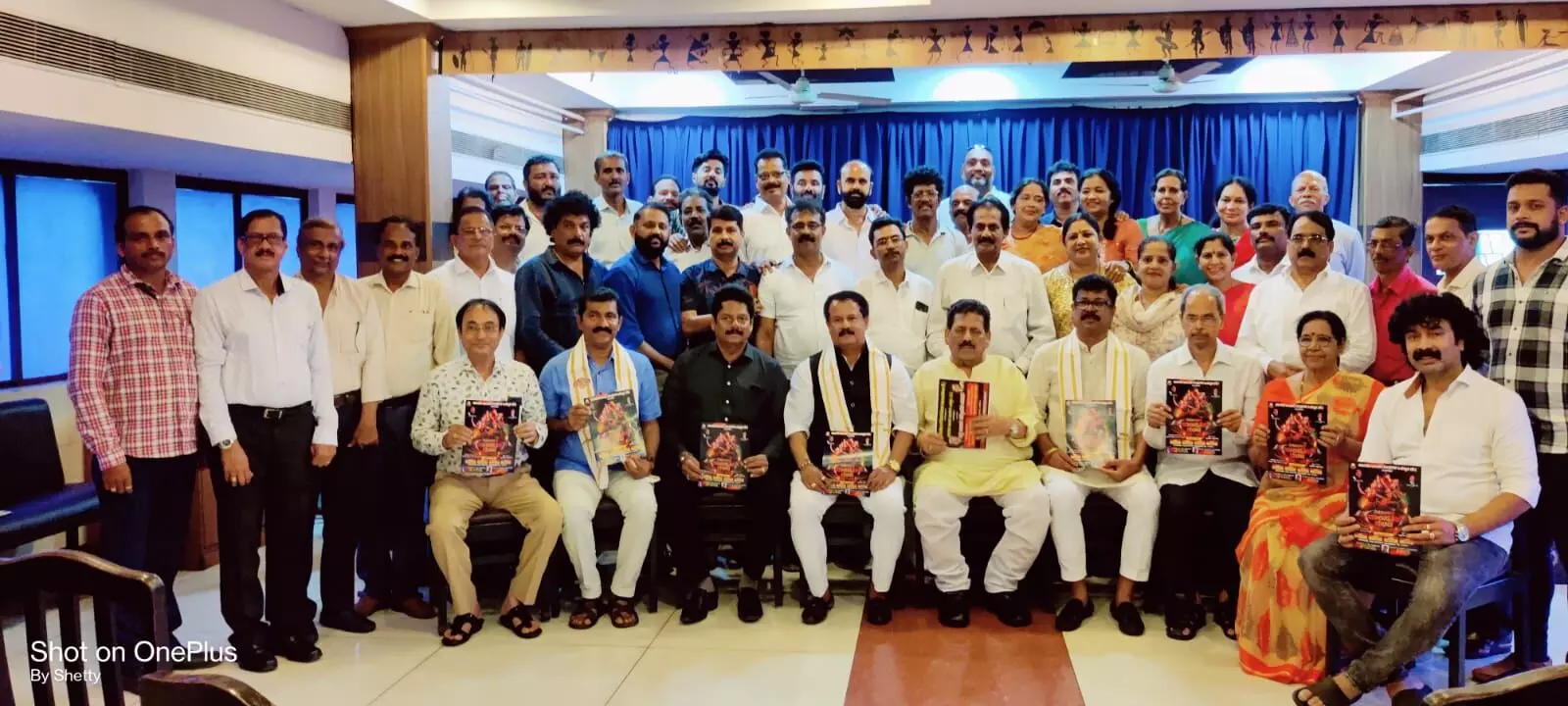 ‘ವಿಶ್ವ ಬಂಟರ ಸಮ್ಮೇಳನ’ದ ಬ್ರೋಶರ್ ಬಿಡುಗಡೆ ‘ವಿಶ್ವ ಬಂಟರ ಸಮ್ಮೇಳನ’ದ ಬ್ರೋಶರ್ ಬಿಡುಗಡೆ