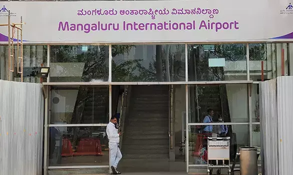 ಮಂಗಳೂರು ವಿಮಾನ ನಿಲ್ದಾಣದಲ್ಲಿ 46.52 ಲಕ್ಷ ರೂ. ಮೌಲ್ಯದ ಚಿನ್ನ ವಶಕ್ಕೆ