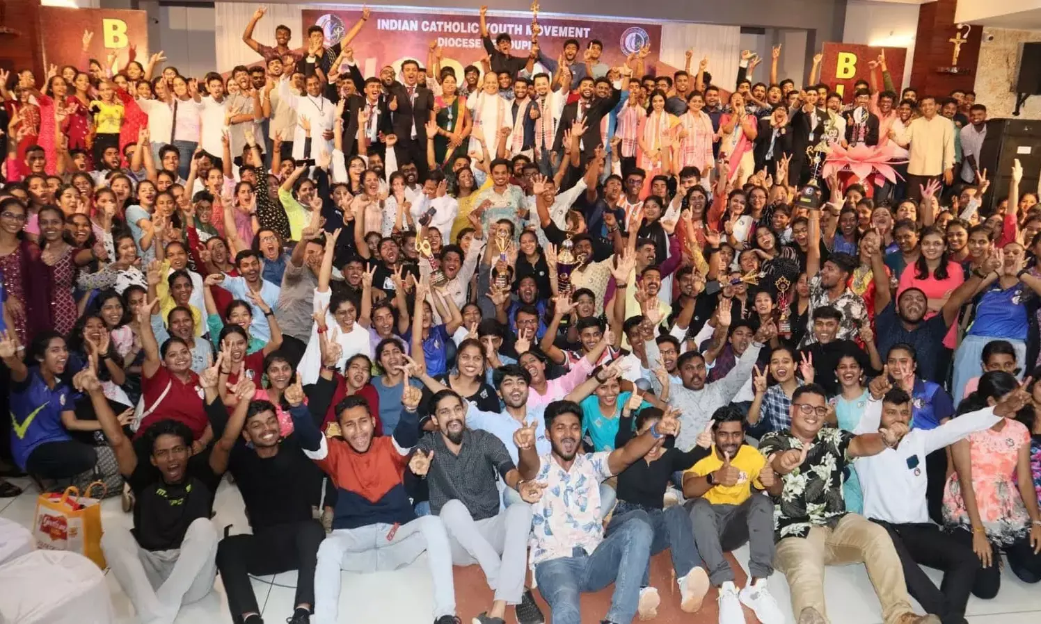 ಐಸಿವೈಎಂ ಬ್ಲೂಮ್ ಯುವ ಸಮಾವೇಶ: ಕಲ್ಯಾಣಪುರ ವಲಯಕ್ಕೆ ಸಮಗ್ರ ಪ್ರಶಸ್ತಿ