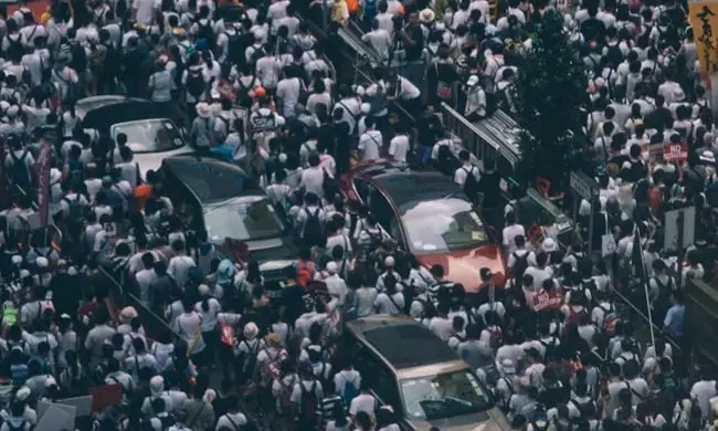 ಭಾರತದಲ್ಲಿ ವೇಗವಾಗಿ ಹೆಚ್ಚುತ್ತಿರುವ ಹಿರಿಯರ ಜನಸಂಖ್ಯೆ 2050ರ ವೇಳೆಗೆ ಮಕ್ಕಳನ್ನೂ ಮೀರಲಿದೆ: ವರದಿ