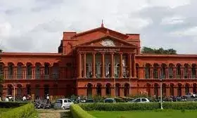 ವೈದ್ಯಕೀಯ ವೃತ್ತಿಯಲ್ಲಿ ನಂಬಿಕೆ, ವೃತ್ತಿಪರತೆ ಹೊಂದಿರಬೇಕು: ಹೈಕೋರ್ಟ್