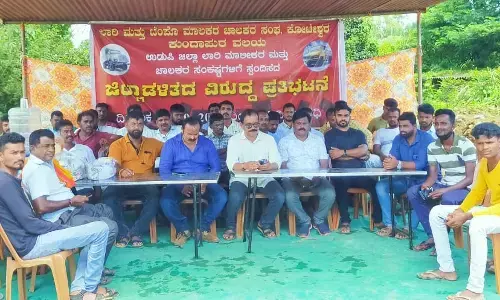 ಲಾರಿ ಚಾಲಕ ಮಾಲಕರಿಂದ ಕೋಟೇಶ್ವರ, ಹೆಮ್ಮಾಡಿಯಲ್ಲೂ ಮುಷ್ಕರ