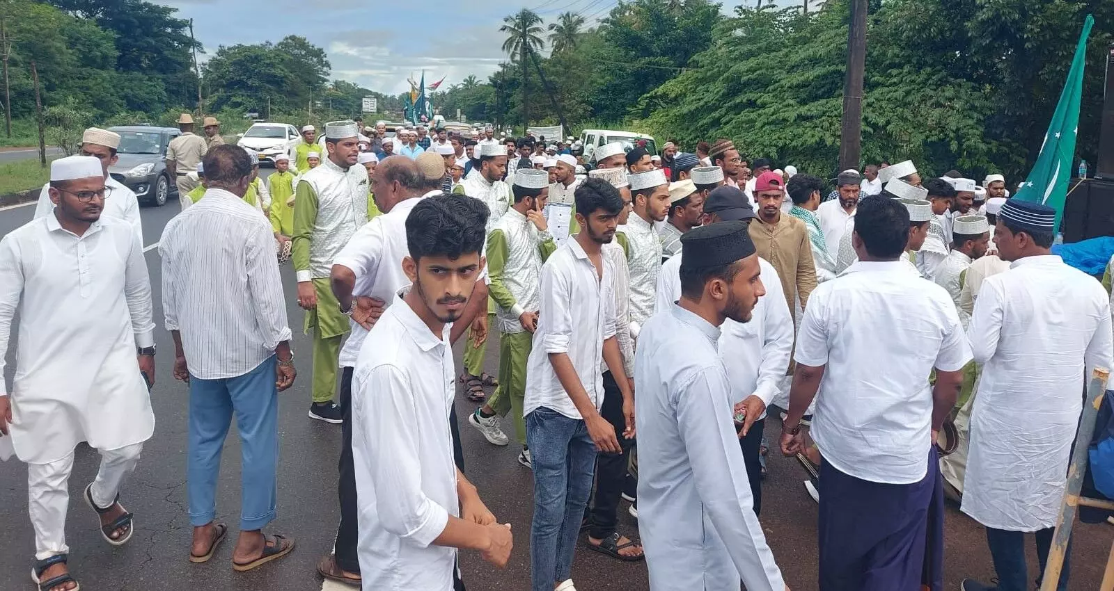 ಉಡುಪಿ ಜಿಲ್ಲೆಯಾದ್ಯಂತ ಸಂಭ್ರಮದ ಮಿಲಾದುನ್ನಬಿ ಆಚರಣೆ: ದಫ್, ಸ್ಕೌಟ್ ತಂಡಗಳ ಆಕರ್ಷಣೆ