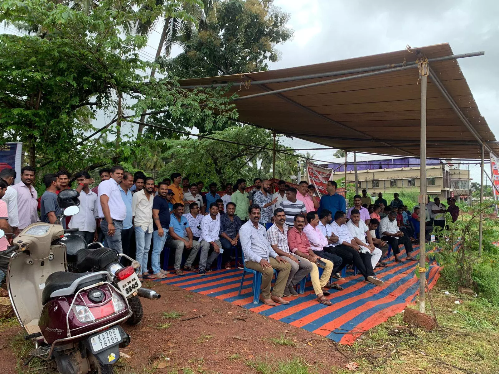 ಉಡುಪಿ: ಮುಂದುವರಿದ ಮುಷ್ಕರ; ಶನಿವಾರ ಪ್ರತಿಭಟನಾ ಜಾಥ, ಧರಣಿ ಉಡುಪಿ: ಮುಂದುವರಿದ ಮುಷ್ಕರ; ಶನಿವಾರ ಪ್ರತಿಭಟನಾ ಜಾಥ, ಧರಣಿ