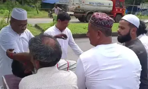 ಕಾಪು: ಅಪಘಾತದ ಗಾಯಾಳುವನ್ನು ಆಸ್ಪತ್ರೆಗೆ ಸಾಗಿಸಿದ ಮಿಲಾದುನ್ನಬಿ ರ‍್ಯಾಲಿಯಲ್ಲಿದ್ದ ಯುವಕರು