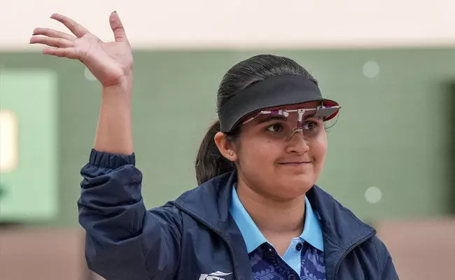 ಏಶ್ಯನ್ ಗೇಮ್ಸ್ ‌ಶೂಟಿಂಗ್‌ನಲ್ಲಿ ಮತ್ತೆ ಭಾರತೀಯರ ಪದಕ ಬೇಟೆ: ಪಾಲಕ್‌ಗೆ ಚಿನ್ನ, ಇಶಾಗೆ ಬೆಳ್ಳಿ