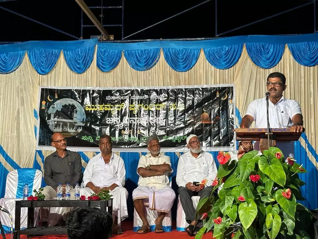 ಹೆನ್ನಾಬೈಲ್:  ಸಂಭ್ರಮದ ಈದ್ ಮಿಲಾದ್ ಆಚರಣೆ