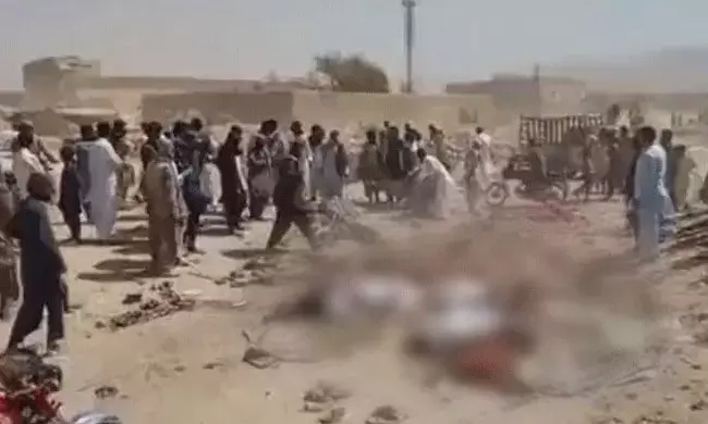 ಪಾಕಿಸ್ತಾನ: ಮಸೀದಿ ಬಳಿ ಬಾಂಬ್ ಸ್ಫೋಟ; 52 ಮಂದಿ ಮೃತ್ಯು