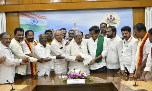 ಕಾವೇರಿ ವಿವಾದ | ತಜ್ಞರ ತಂಡದ ಜತೆ ಚರ್ಚೆ ಬಳಿಕ ತೀರ್ಮಾನ: ಹೋರಾಟಗಾರರ ನಿಯೋಗಕ್ಕೆ ಸಿಎಂ ಭರವಸೆ