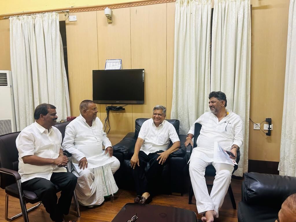 ಅಕ್ಟೋಬರ್ 10 ರಂದು ಕಾಂಗ್ರೆಸ್ ಸೇರುವುದಾಗಿ ಘೋಷಿಸಿದ ಬಿಜೆಪಿಯ ಮಾಜಿ ಶಾಸಕ