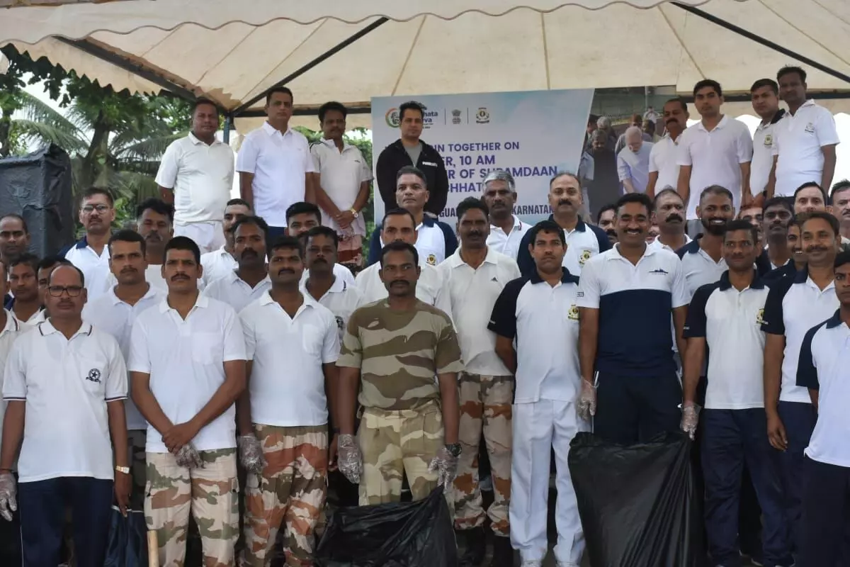 ಪಣಂಬೂರು , ತಣ್ಣೀರುಭಾವಿ ಬೀಚ್‌ನಲ್ಲಿ ಕೋಸ್ಟ್ ಗಾರ್ಡ್ ನೇತೃತ್ವದಲ್ಲಿ ಮೆಗಾ ಸ್ವಚ್ಛತಾ ಅಭಿಯಾನ