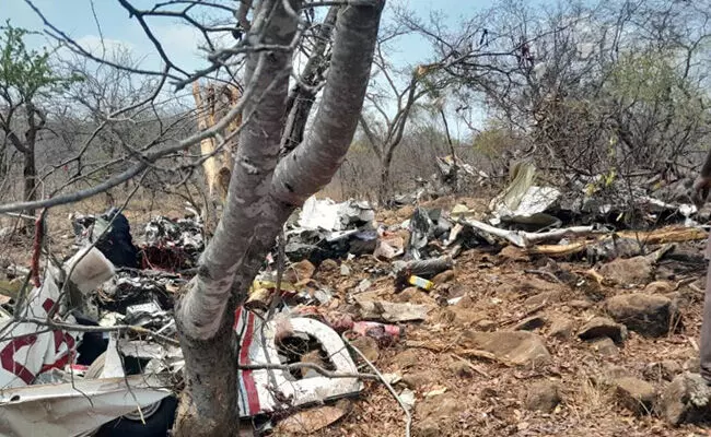 ವಿಮಾನ ಪತನ ; ಭಾರತೀಯ ಗಣಿ ಉದ್ಯಮಿ, ಪುತ್ರ ಸೇರಿ ಆರು ಮಂದಿ ಮೃತ್ಯು