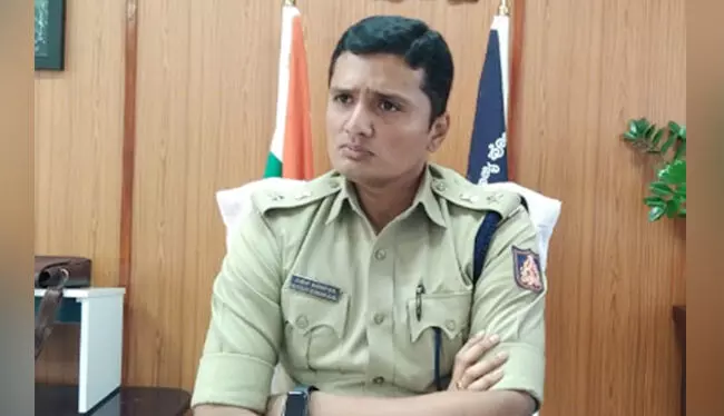 ಶಿವಮೊಗ್ಗದಲ್ಲಿ ಧಗ ಧಗ, ಕೊತ ಕೊತ ಇಲ್ಲ; ಆತಂಕ ಬೇಡ: ಎಸ್ಪಿ ಸ್ಪಷ್ಟನೆ ಶಿವಮೊಗ್ಗದಲ್ಲಿ ಧಗ ಧಗ, ಕೊತ ಕೊತ ಇಲ್ಲ; ಆತಂಕ ಬೇಡ: ಎಸ್ಪಿ ಸ್ಪಷ್ಟನೆ