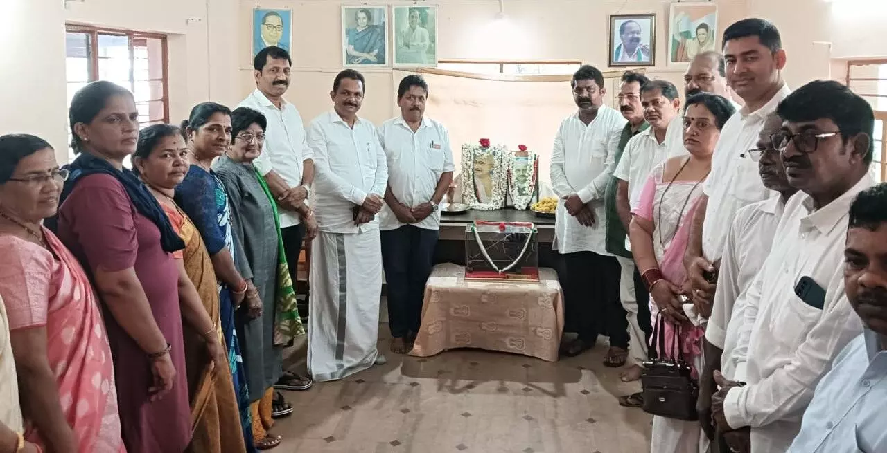 ಕಾರ್ಕಳ ಬ್ಲಾಕ್ ಕಾಂಗ್ರೆಸ್ ವತಿಯಿಂದ ಮಹಾತ್ಮ ಗಾಂಧೀಜಿ, ಶಾಸ್ತ್ರಿ ಜನ್ಮದಿನಾಚರಣೆ