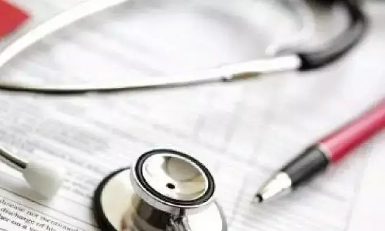 ಉ.ಪ್ರ. ಆಸ್ಪತ್ರೆಯಲ್ಲಿ ಬಾಲಕಿ ಸಾವು: ಇಬ್ಬರು ವೈದ್ಯರ ವಿರುದ್ಧ ಮೊಕದ್ದಮೆ