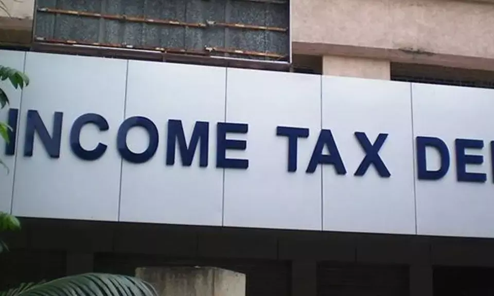 ತೆರಿಗೆ ವಂಚನೆ ಆರೋಪ: ಬೆಂಗಳೂರಿನ 10ಕ್ಕೂ ಹೆಚ್ಚು ಕಡೆಗಳಲ್ಲಿ ಐಟಿ ದಾಳಿ
