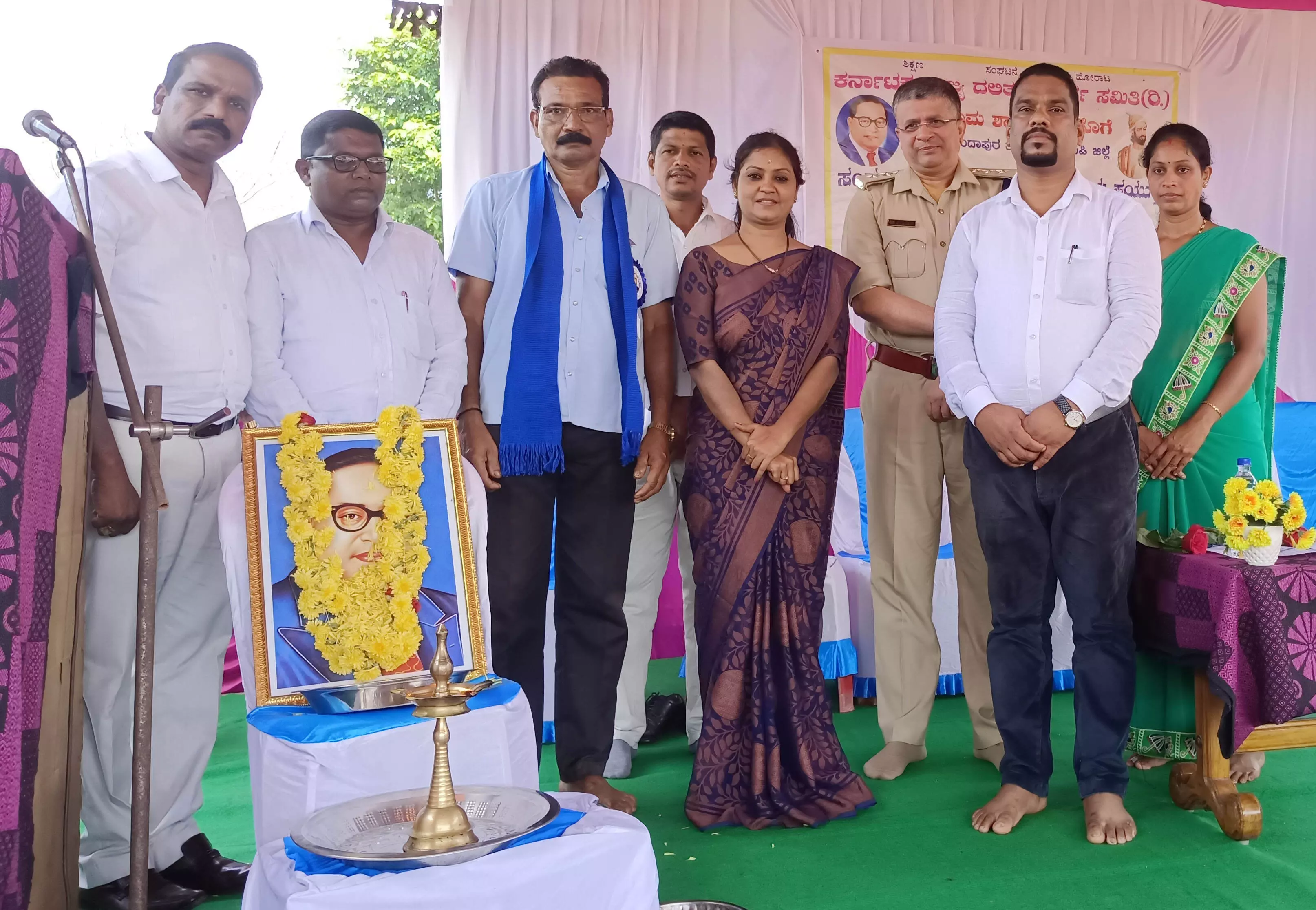 ಬಡವರಿಗೆ ಮಾನವೀಯ ನೆಲೆಯಲ್ಲಿ ಅವಕಾಶ ಕಲ್ಪಿಸುವುದು ಅಗತ್ಯ: ಡಿವೈಎಸ್ಪಿ ಬೆಳ್ಳಿಯಪ್ಪ ಬಡವರಿಗೆ ಮಾನವೀಯ ನೆಲೆಯಲ್ಲಿ ಅವಕಾಶ ಕಲ್ಪಿಸುವುದು ಅಗತ್ಯ: ಡಿವೈಎಸ್ಪಿ ಬೆಳ್ಳಿಯಪ್ಪ