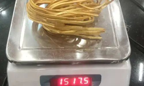 ಕಾಸರಗೋಡು: ಅಕ್ರಮ ಚಿನ್ನ ಸಾಗಾಟ; ಕುಂಬಳೆ ನಿವಾಸಿಯ ಬಂಧನ