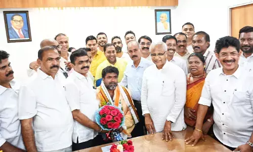 ಮಂಗಳೂರು: ಮಹಾನಗರ ಪಾಲಿಕೆ ವಿಪಕ್ಷ ನಾಯಕನಾಗಿ ಪ್ರವೀಣ್ ಚಂದ್ರ ಆಳ್ವ ಅಧಿಕಾರ ಸ್ವೀಕಾರ