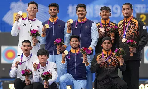 ಪದಕ ಗಳಿಕೆಯಲ್ಲಿ ಶತಕ ಬಾರಿಸುವ ವಿಶ್ವಾಸದಲ್ಲಿ ಭಾರತ, ಮಿಂಚಿದ ಬಿಲ್ಗಾರರು, ಸ್ಕ್ವಾಷ್ ಆಟಗಾರರು