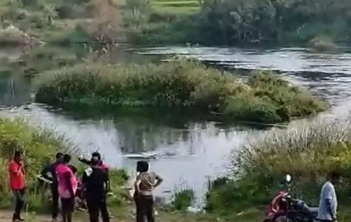 ಹೊಳೆನರಸೀಪುರ: ನದಿಗೆ ಜಿಗಿದ ವ್ಯಕ್ತಿಯನ್ನು ಹುಡುಕುವಾಗ ಮತ್ತೆರಡು ಮೃತದೇಹಗಳು ಪತ್ತೆ! ಹೊಳೆನರಸೀಪುರ: ನದಿಗೆ ಜಿಗಿದ ವ್ಯಕ್ತಿಯನ್ನು ಹುಡುಕುವಾಗ ಮತ್ತೆರಡು ಮೃತದೇಹಗಳು ಪತ್ತೆ!