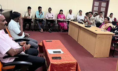 ನ.1ರೊಳಗೆ ಫಲಾನುಭವಿಗಳಿಗೆ ಮನೆ ಹಸ್ತಾಂತರಕ್ಕೆ ಕ್ರಮಕೈಗೊಳ್ಳಿ: ಅಧಿಕಾರಿಗಳಿಗೆ ಉಡುಪಿ ಶಾಸಕ ಯಶ್‌ಪಾಲ್ ಸೂಚನೆ