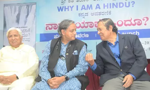 ವಿವೇಕಾನಂದರ ಹಿಂದುತ್ವ ಒಪ್ಪುತ್ತೇವೆ, ಇಂದಿನವರ ಹಿಂದುತ್ವ ಒಪ್ಪಲ್ಲ: ಶಶಿ ತರೂರ್