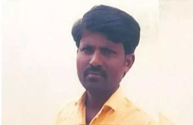 ಉದ್ಯಾನವನದಲ್ಲಿ ನೇಣು ಬಿಗಿದ ಸ್ಥಿತಿಯಲ್ಲಿ ವ್ಯಕ್ತಿಯ ಮೃತದೇಹ ಪತ್ತೆ