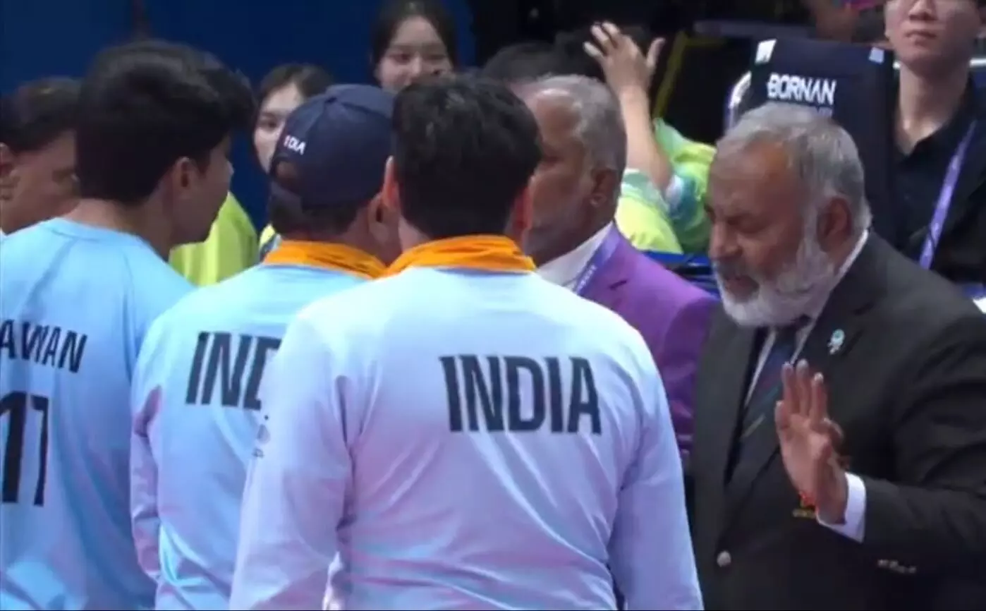 ಭಾರತ vs ಇರಾನ್ ಪುರುಷರ ಕಬಡ್ಡಿ ಫೈನಲ್‌: ಪಂದ್ಯ ಒಂದು ಗಂಟೆ ನಿಲ್ಲಲು ಕಾರಣವೇನು?