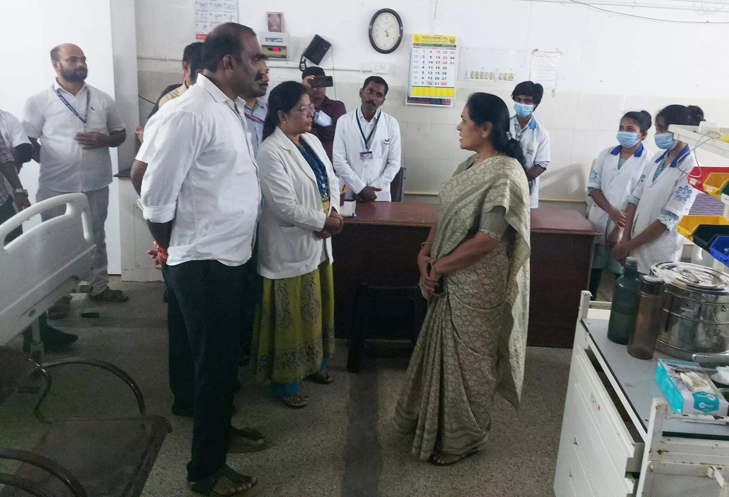 ಉಡುಪಿ ಜಿಲ್ಲಾಸ್ಪತ್ರೆಯಿಂದಲೇ ಡಯಾಲಿಸಿಸ್ ಘಟಕದ ನಿರ್ವಹಣೆ; 10 ಸಿಬ್ಬಂದಿಗಳ ನೇಮಕ ಉಡುಪಿ ಜಿಲ್ಲಾಸ್ಪತ್ರೆಯಿಂದಲೇ ಡಯಾಲಿಸಿಸ್ ಘಟಕದ ನಿರ್ವಹಣೆ; 10 ಸಿಬ್ಬಂದಿಗಳ ನೇಮಕ