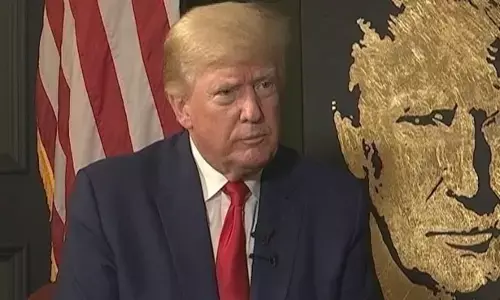 ಪರಮಾಣು ಸಬ್‍ಮೆರಿನ್ ರಹಸ್ಯವನ್ನು ಟ್ರಂಪ್ ಆಸ್ಟ್ರೇಲಿಯಾ ಉದ್ಯಮಿಗೆ ತಿಳಿಸಿದ್ದರು: ವರದಿ