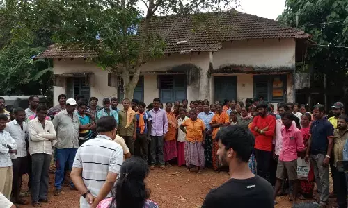 ಸುರತ್ಕಲ್: ಕಸ ವಿಲೇವಾರಿ ಕಾರ್ಮಿಕನಿಗೆ ಹಲ್ಲೆ ಖಂಡಿಸಿ ತ್ಯಾಜ್ಯ ವಿಲೇವಾರಿ ಸ್ಥಗಿತಗೊಳಿಸಿ ಮುಷ್ಕರ