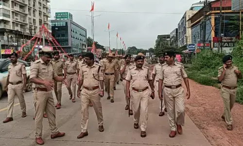 ಹಿಂದು ಸಮಾಜೋತ್ಸವ: ಉಡುಪಿಯಲ್ಲಿ ಪೊಲೀಸರಿಂದ ಪಥ ಸಂಚಲನ