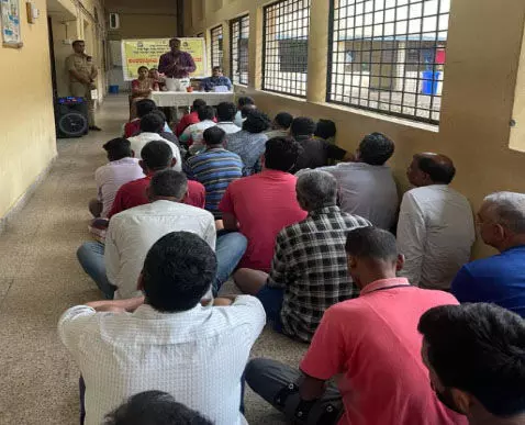 ಉಡುಪಿ: ಕಾರಾಗೃಹದಲ್ಲಿ ಸಾಕ್ಷರತಾ ದಿನಾಚರಣೆ ಉಡುಪಿ: ಕಾರಾಗೃಹದಲ್ಲಿ ಸಾಕ್ಷರತಾ ದಿನಾಚರಣೆ