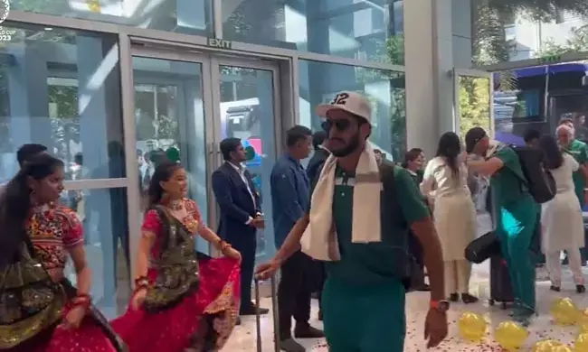 ಪಾಕ್ ಕ್ರಿಕೆಟ್ ತಂಡವನ್ನು ಭರ್ಜರಿಯಾಗಿ ಸ್ವಾಗತಿಸುವ ಬಿಸಿಸಿಐ, ಅಪಪ್ರಚಾರ ಮಾಡುವ ಬಲಪಂಥೀಯರು !