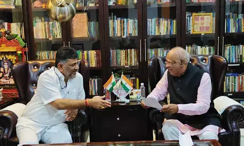 ಕುತೂಹಲ ಮೂಡಿಸಿದ ಡಿ.ಕೆ. ಶಿವಕುಮಾರ್‌ - ಬಿಜೆಪಿ ಸಂಸದ ಜಿ.ಎಂ. ಸಿದ್ದೇಶ್ವರ್ ಭೇಟಿ