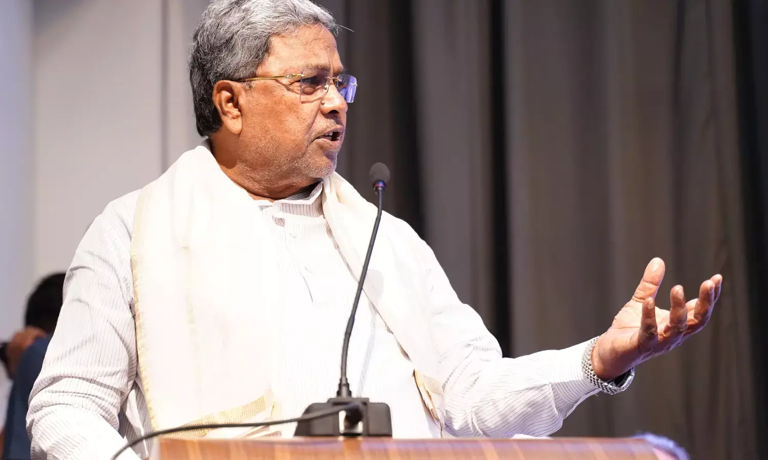 ವಿದ್ಯುತ್ ಬೇಡಿಕೆ ಹೆಚ್ಚಾಗಿದೆ, ಸಂಪೂರ್ಣ ಲೋಡ್ ಶೆಡ್ಡಿಂಗ್ ಆಗಿಲ್ಲ: ಸಿದ್ದರಾಮಯ್ಯ