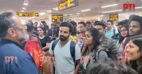 ಭಾರತೀಯರ ನಾಲ್ಕನೇ ತಂಡ ಇಸ್ರೇಲ್ ನಿಂದ ವಾಪಸ್ಸು ಭಾರತೀಯರ ನಾಲ್ಕನೇ ತಂಡ ಇಸ್ರೇಲ್ ನಿಂದ ವಾಪಸ್ಸು