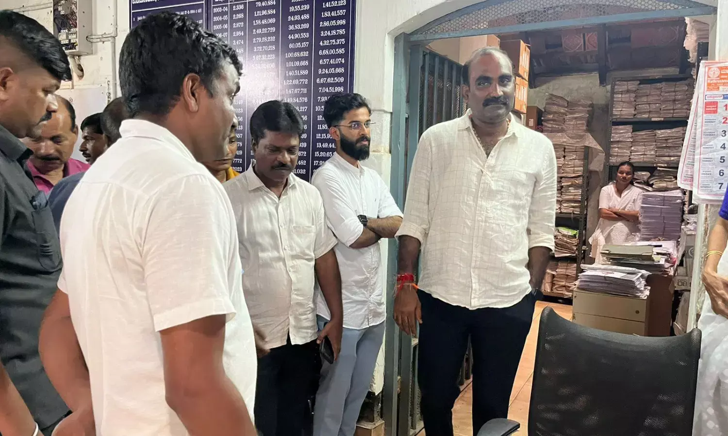 ಬ್ರಹ್ಮಾವರ ಸಬ್‌ರಿಜಿಸ್ಟ್ರಾರ್ ಕಚೇರಿಯಲ್ಲಿ ಪರಿಶೀಲನೆ