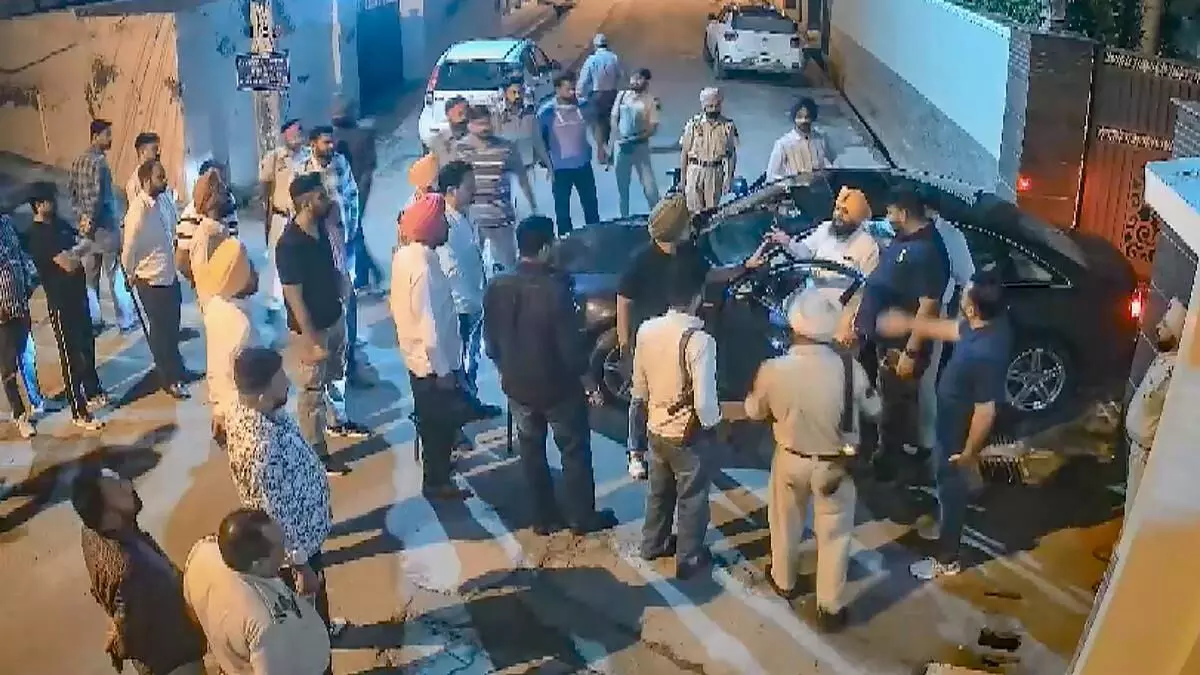 ಪಂಜಾಬ್: ಅಧಿಕಾರಿಯ ಕರ್ತವ್ಯಕ್ಕೆ ಅಡ್ಡಿಪಡಿಸಿದ ಆರೋಪ; ಕಾಂಗ್ರೆಸ್ ನಾಯಕ ಬಂಧನ