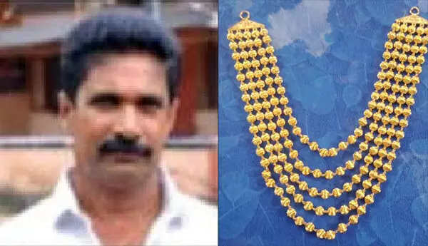 ಉಪ್ಪಿನಂಗಡಿ: ನಾಪತ್ತೆಯಾಗಿದ್ದ ದೇವರ ಸರ ಪತ್ತೆ; ಅಡವಿಟ್ಟು ಹಣ ಪಡೆದಿದ್ದ ಮಾಜಿ ಅಧ್ಯಕ್ಷ ! ಉಪ್ಪಿನಂಗಡಿ: ನಾಪತ್ತೆಯಾಗಿದ್ದ ದೇವರ ಸರ ಪತ್ತೆ; ಅಡವಿಟ್ಟು ಹಣ ಪಡೆದಿದ್ದ ಮಾಜಿ ಅಧ್ಯಕ್ಷ !