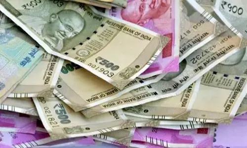 ಹತ್ತು ಸಾವಿರಕ್ಕೆ ಮೂರು ಲಕ್ಷ ಕಟ್ಟಿದರೂ ಮುಗಿಯದ ಲೋನ್ !