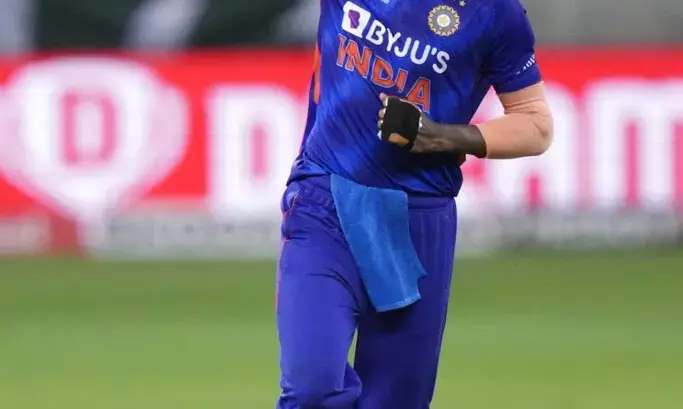 ನ್ಯೂಝಿಲ್ಯಾಂಡ್ ವಿರುದ್ಧ ಪಂದ್ಯದಿಂದ ಹೊರಗುಳಿದ ಹಾರ್ದಿಕ್ ಪಾಂಡ್ಯ