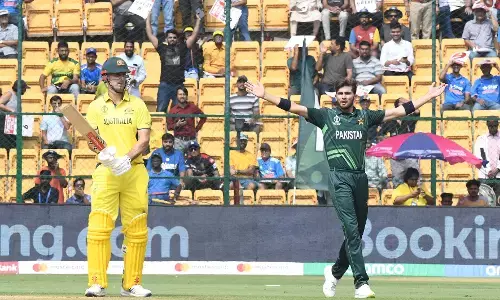 Photos - ಚಿನ್ನಸ್ವಾಮಿ ಕ್ರೀಡಾಂಗಣದಲ್ಲಿ ಆಸ್ಟ್ರೇಲಿಯಾ-ಪಾಕ್ ವಿಶ್ವಕಪ್ ಪಂದ್ಯ