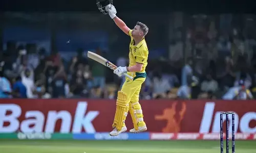 ಬೆಂಗಳೂರಿನಲ್ಲಿ ಅಬ್ಬರಿಸಿದ ಆಸ್ಟ್ರೇಲಿಯಾ, ಪಾಕಿಸ್ತಾನದ ವಿರುದ್ಧ ಎರಡು ಶತಕ ದಾಖಲು